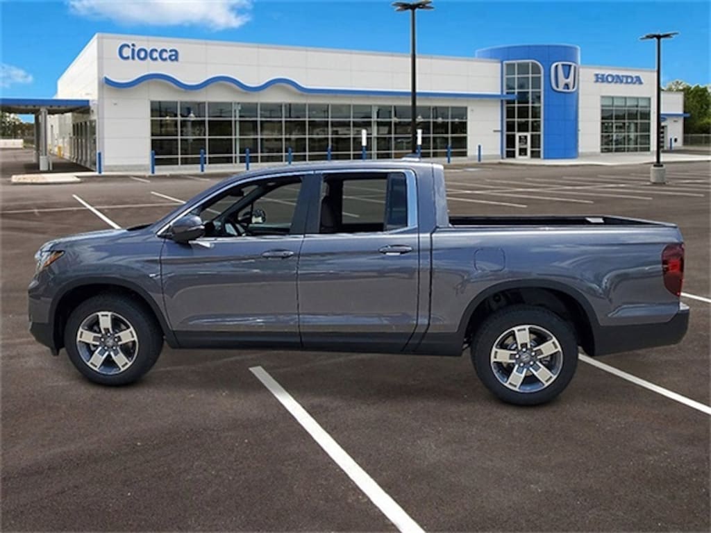 New 2026 Honda Ridgeline RTL Truck Crew Cab