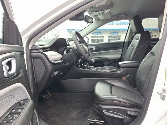 2022 Jeep Compass Latitude - Photo 17