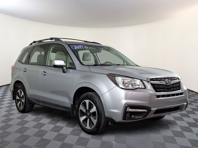 2017 Subaru Forester 2.5i Premium CVT's photo