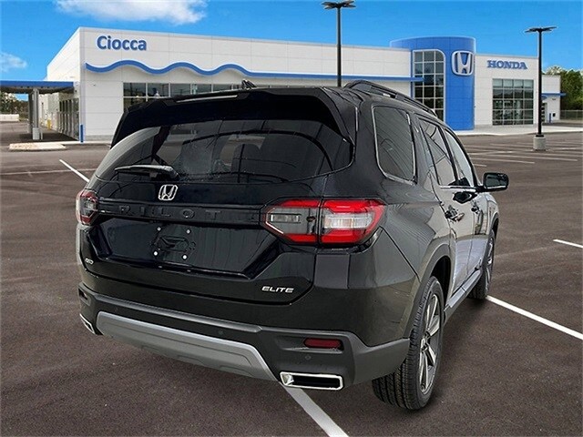 2025 Honda Pilot Elite photo 4