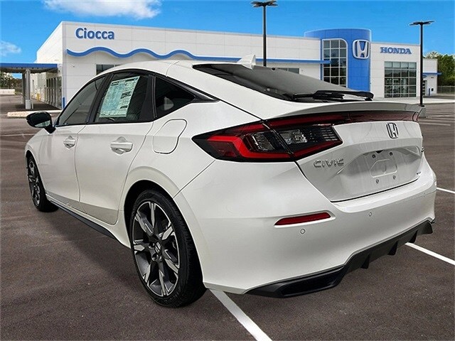 2025 Honda Civic Hybrid Sport Touring Hatchback photo 3