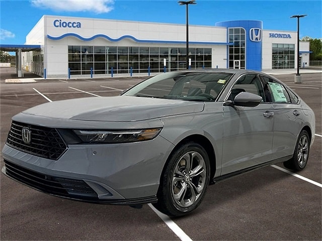 2025 Honda Accord Hybrid EX-L's photo