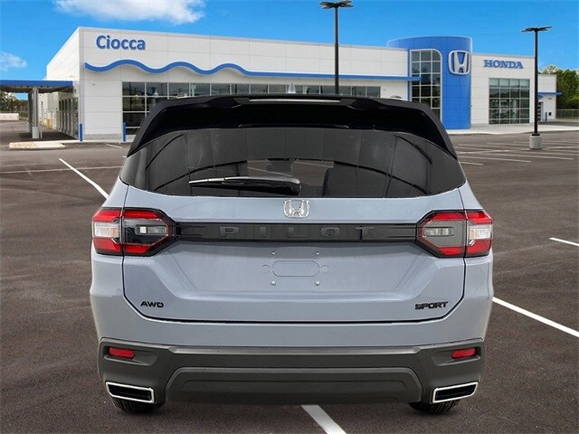 2025 Honda Pilot Sport photo 3