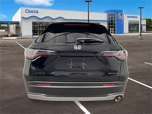 2026 Honda HR-V Sport photo 4