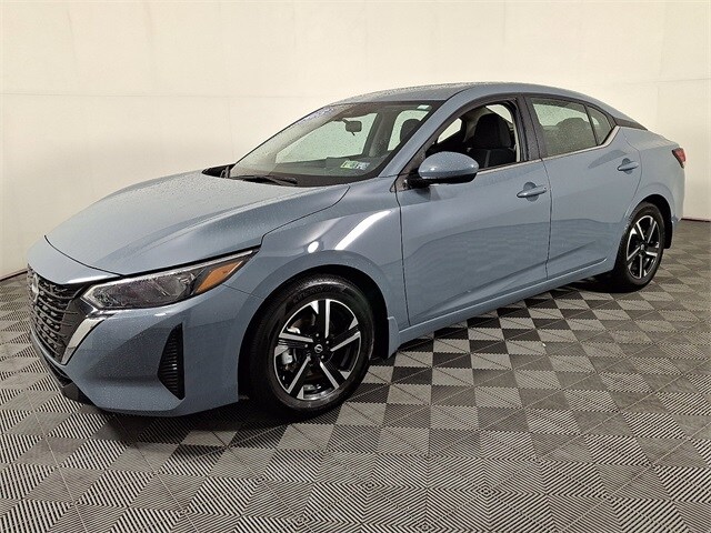 2025 Nissan Sentra SV photo 3