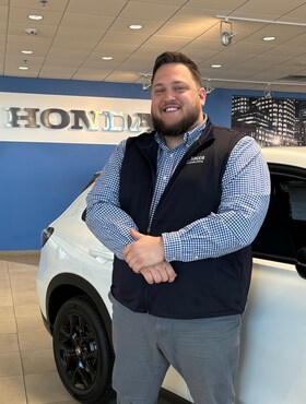 Staff member Nick Lucchesi from ID_d851cca5115d
