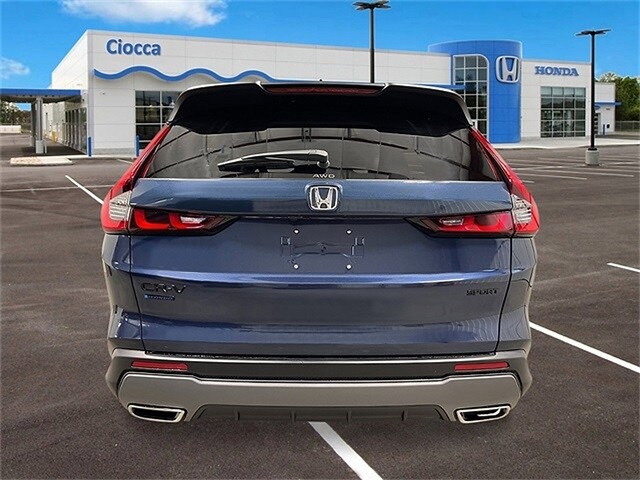 2026 Honda CR-V Hybrid Sport photo 2