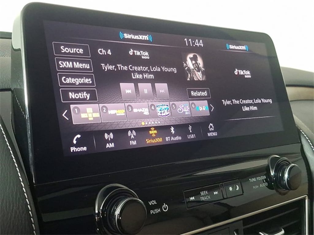 Used 2023 Nissan Armada SL SUV