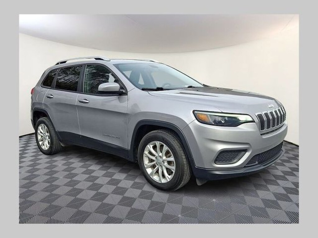 Used 2020 Jeep Cherokee Latitude SUV
