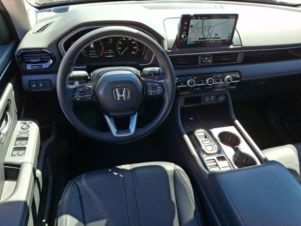 Used 2023 Honda Pilot Touring SUV