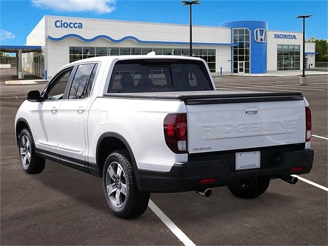 2025 Honda Ridgeline RTL photo 2
