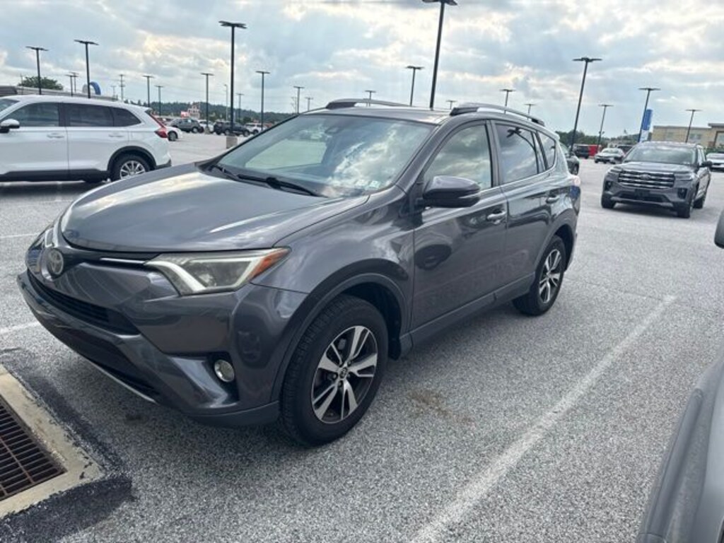 Used 2017 Toyota RAV4 XLE SUV