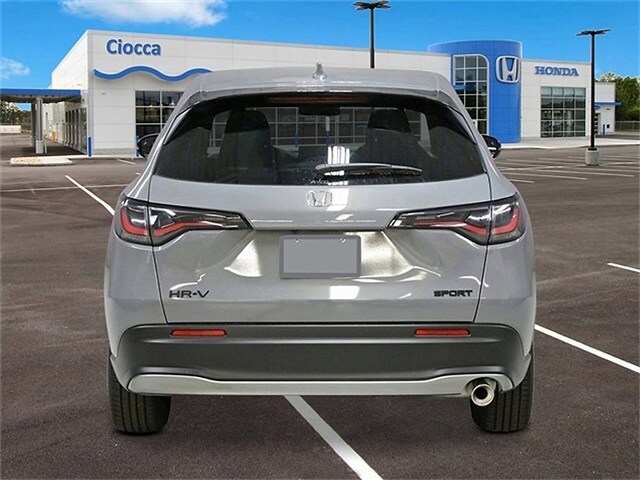 2026 Honda HR-V Sport photo 3
