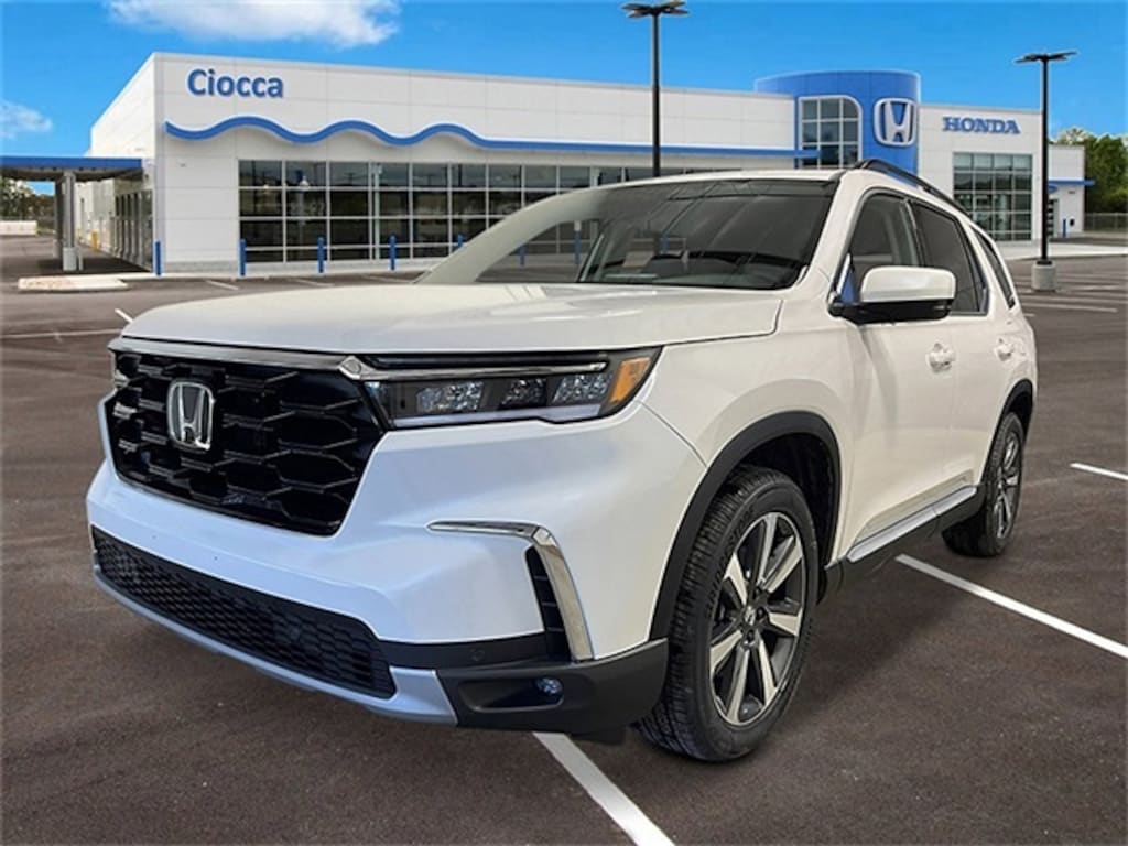 New 2025 Honda Pilot Touring SUV