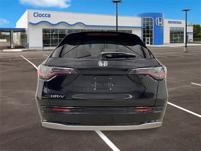 2026 Honda HR-V EX-L photo 4