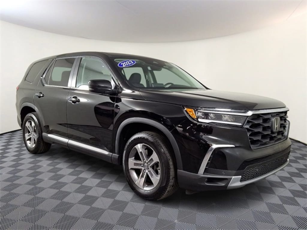 Used 2023 Honda Pilot EX-L 7 Passenger SUV