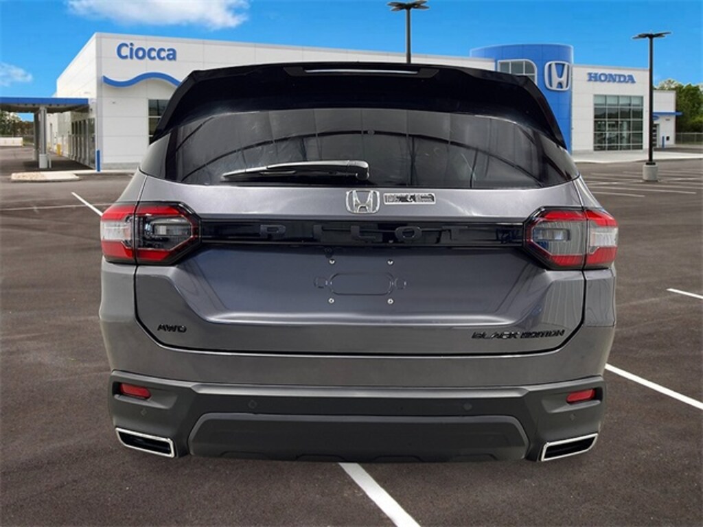 New 2025 Honda Pilot Black Edition SUV