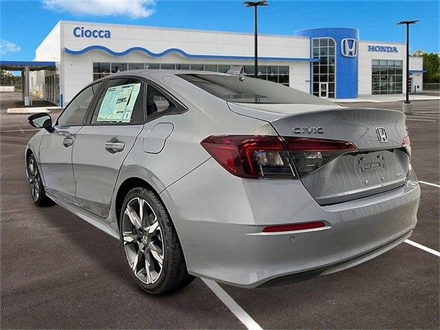 2026 Honda Civic Hybrid Sport Touring photo 3