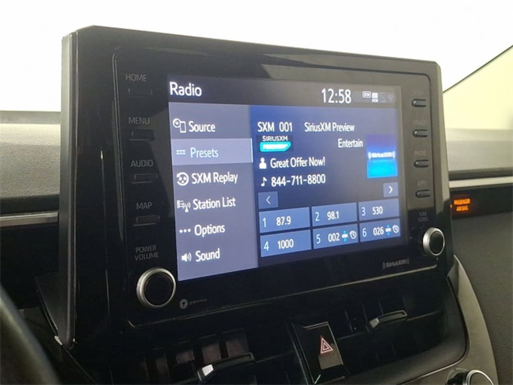 Used 2022 Toyota Corolla LE Sedan