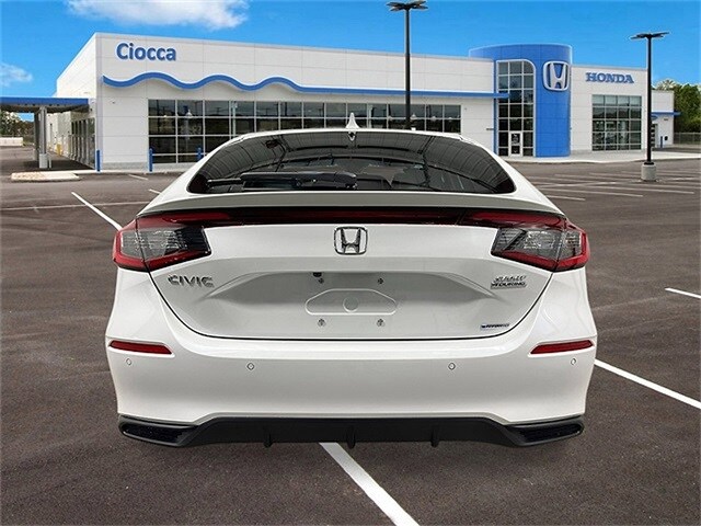 2026 Honda Civic Hybrid Sport Touring photo 4