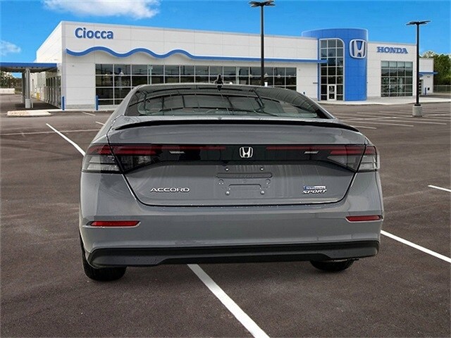 2025 Honda Accord Hybrid Sport photo 4