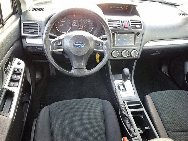 2015 Subaru Impreza 2.0i photo 2