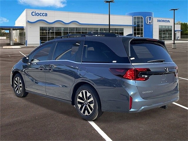 2026 Honda Odyssey EX-L photo 3