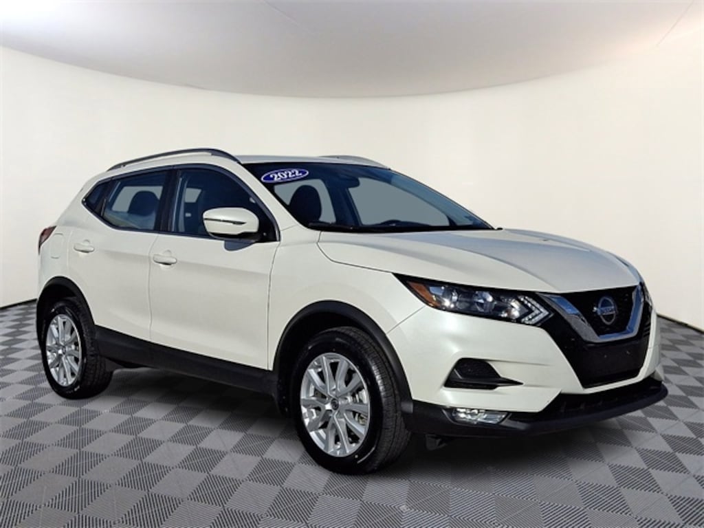 Used 2022 Nissan Rogue Sport SV SUV