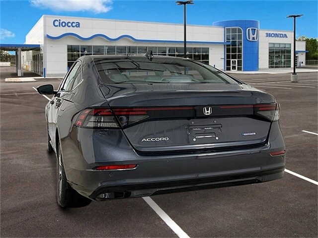 2025 Honda Accord Hybrid EX-L photo 3