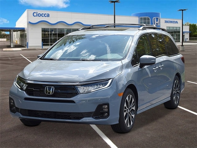 2026 Honda Odyssey Elite's photo