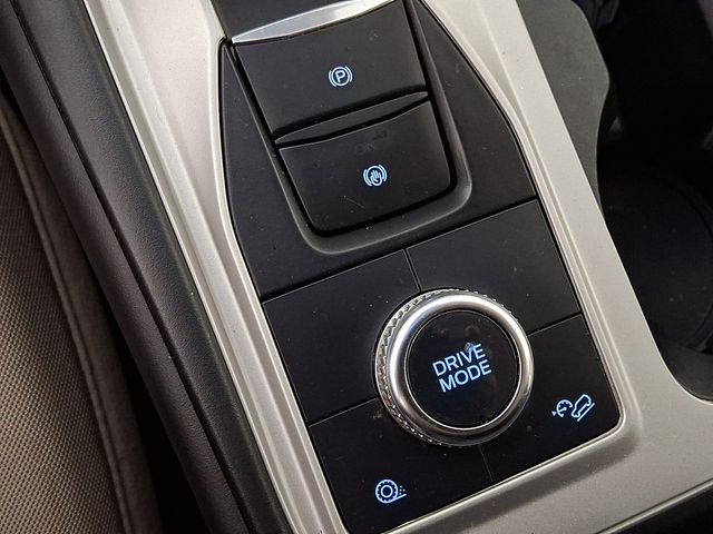 2023 Ford Explorer XLT - Photo 23