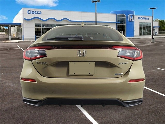 2026 Honda Civic Hybrid Sport Hatchback photo 2