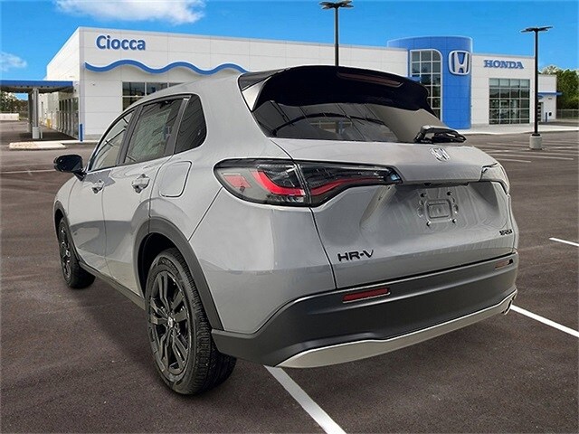 2026 Honda HR-V Sport photo 3
