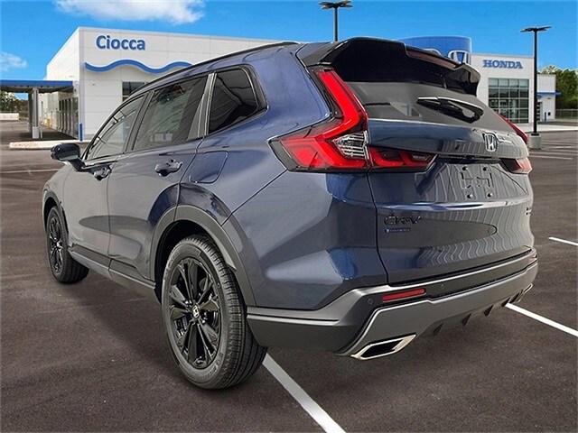 2026 Honda CR-V Hybrid Sport Touring photo 3