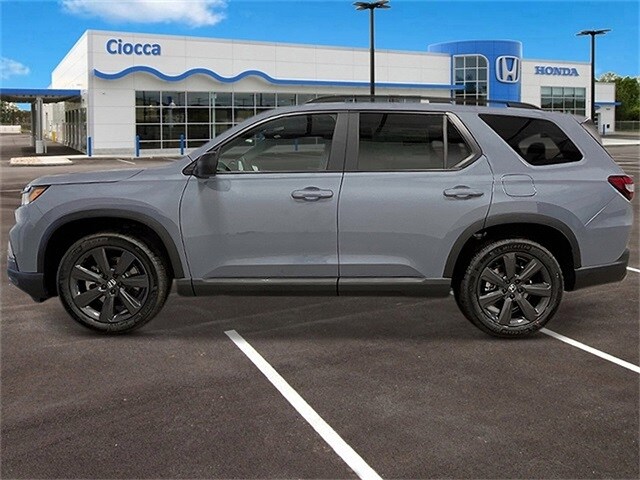 2025 Honda Pilot Sport photo 2