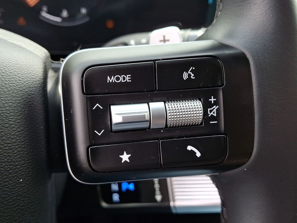 2024 Hyundai Santa Fe SE - Photo 22
