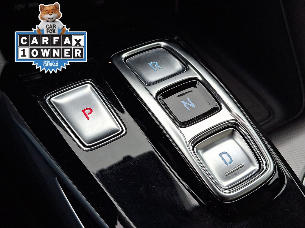 2022 Hyundai Sonata Hybrid Limited - Photo 16