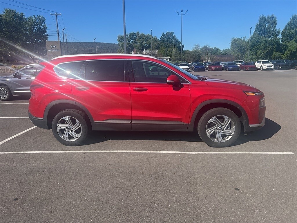 2023 Hyundai Santa Fe SEL photo 3