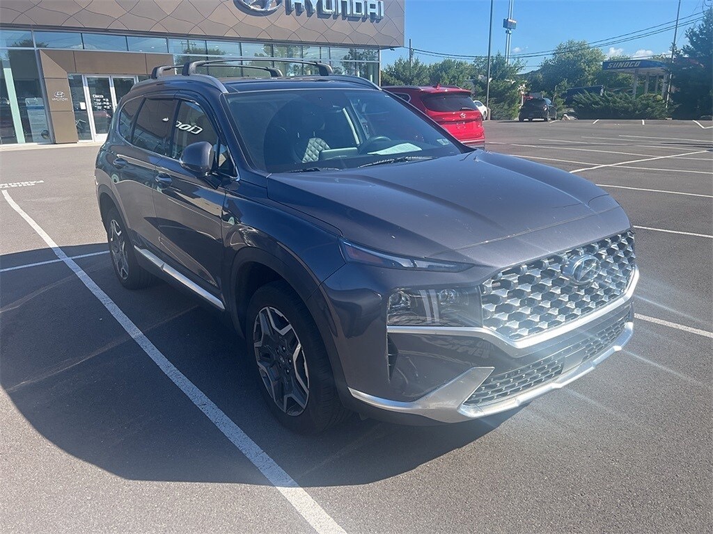 2022 Hyundai Santa Fe Limited photo 2