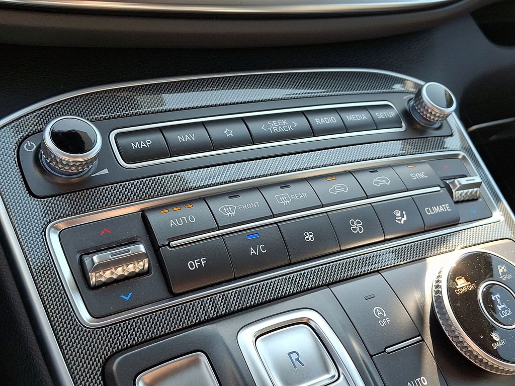 2023 Hyundai Santa Fe SEL - Photo 18