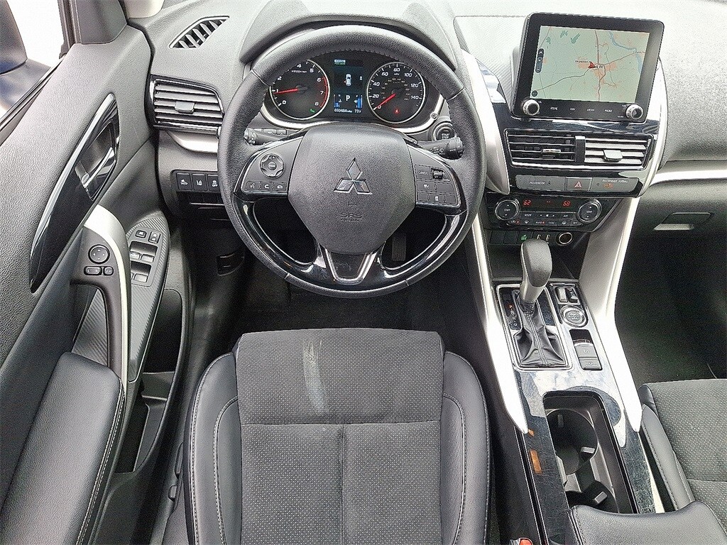 2024 Mitsubishi Eclipse Cross SE photo 2