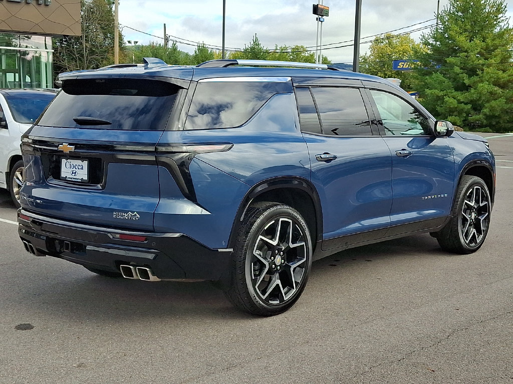 2025 Chevrolet Traverse High Country - Photo 9