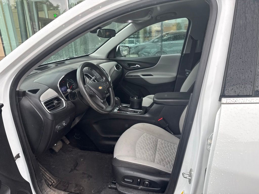 2020 Chevrolet Equinox LT - Photo 11