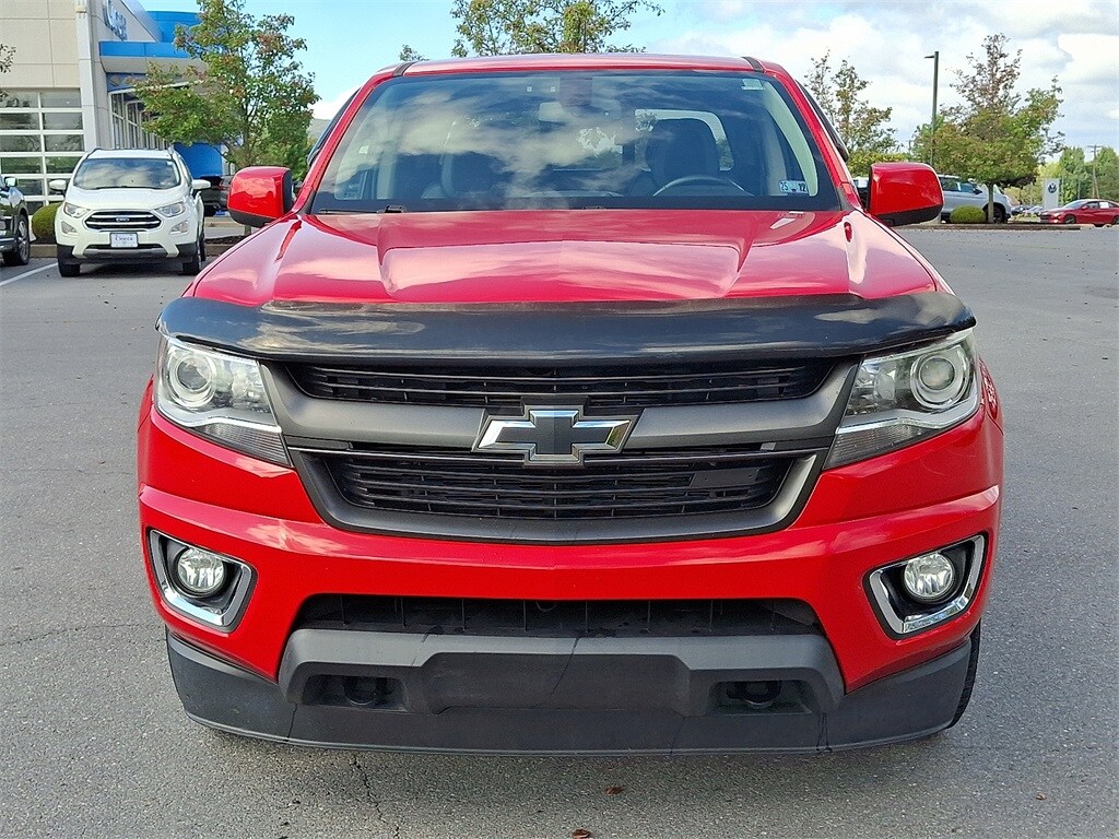 2017 Chevrolet Colorado Z71 photo 3