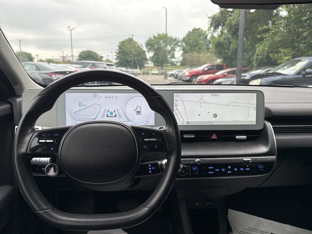 2022 Hyundai Ioniq 5 SE photo 2
