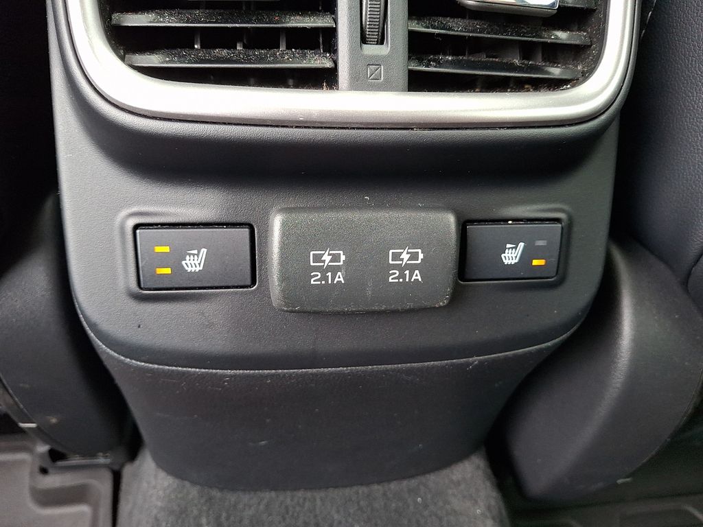 2022 Subaru Outback Limited - Photo 14