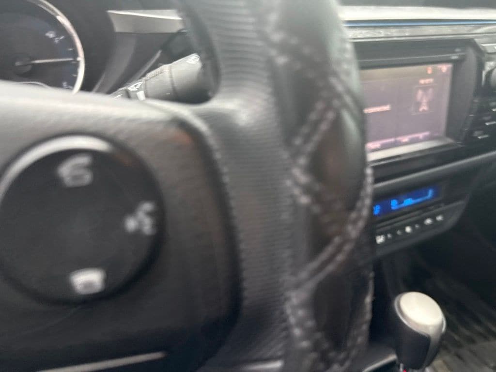 2016 Toyota Corolla LE Premium - Photo 11