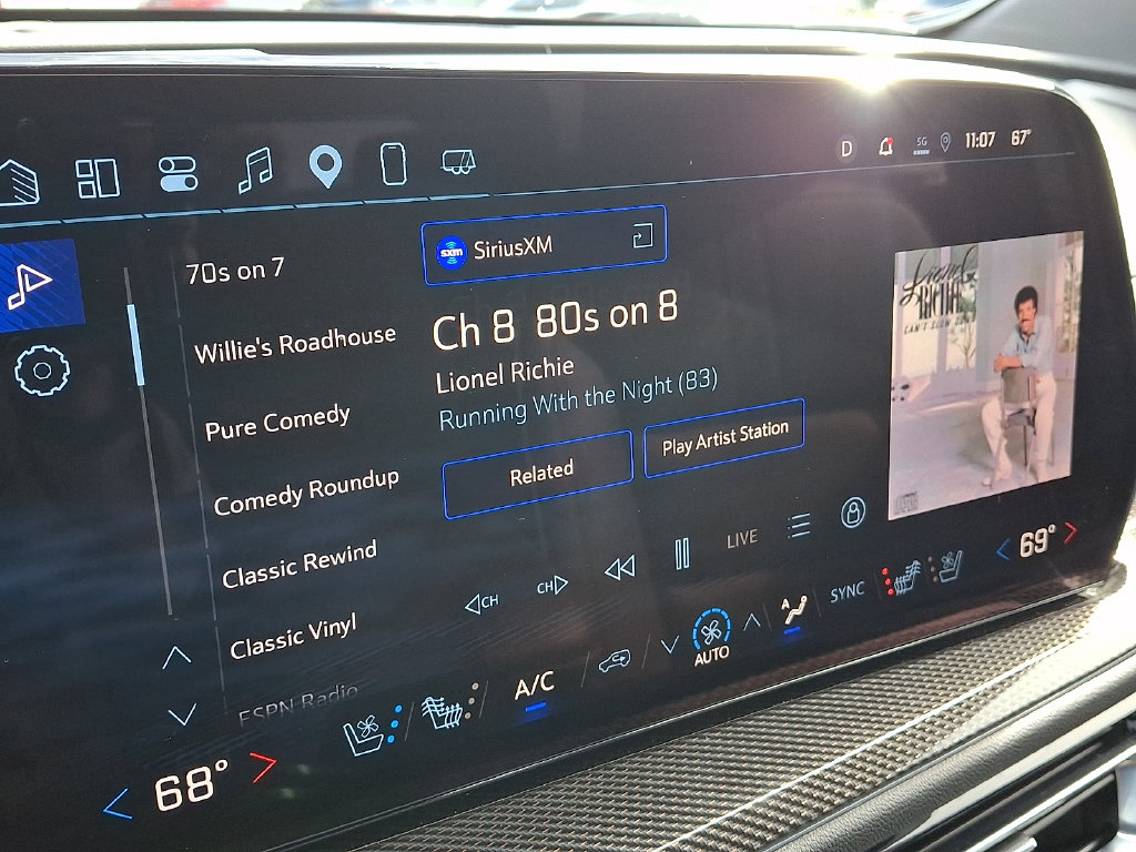 2025 Chevrolet Traverse High Country - Photo 21