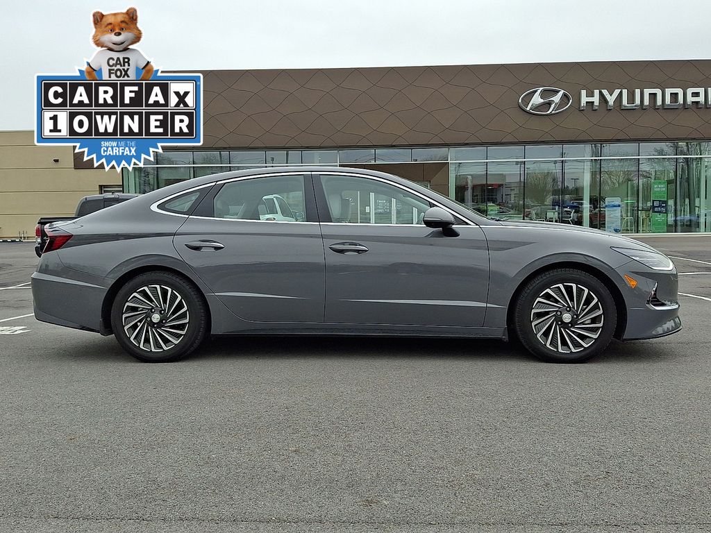 2022 Hyundai Sonata Hybrid Limited - Photo 10