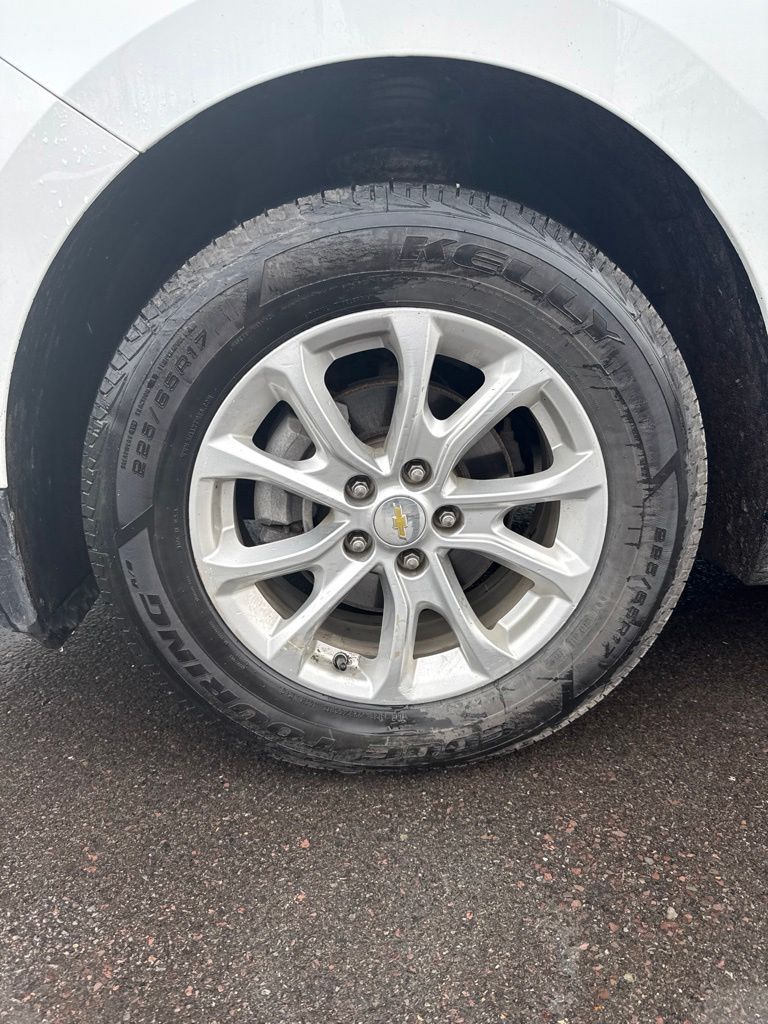2020 Chevrolet Equinox LT - Photo 9